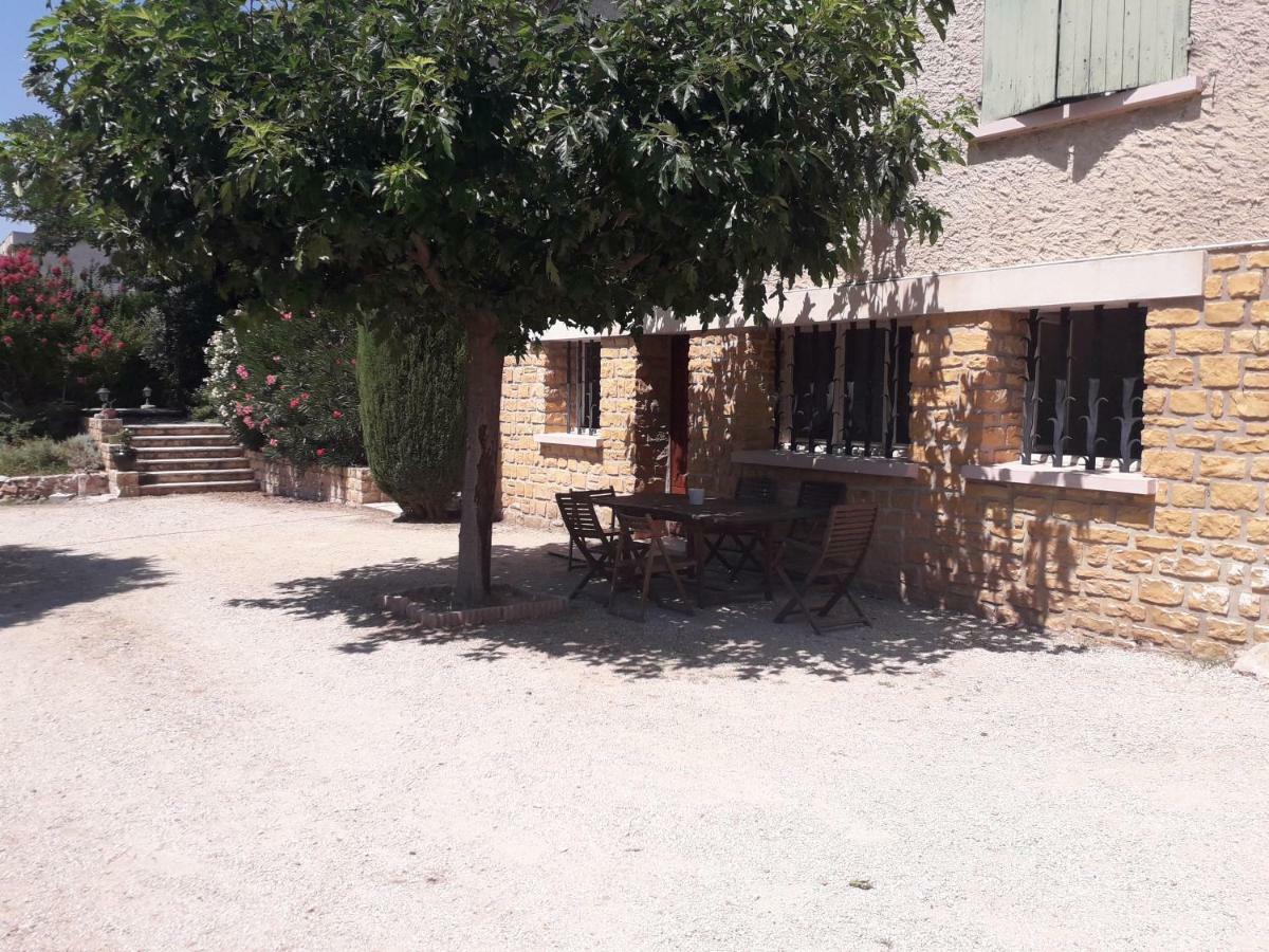 Les Oliviers Apartment Carpentras Exterior foto